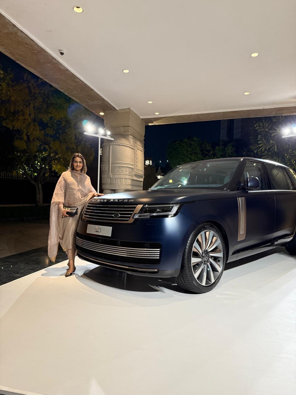 Another Range Rover, another family